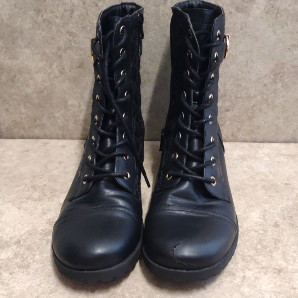 G by Guess Combat boots Size 8.5